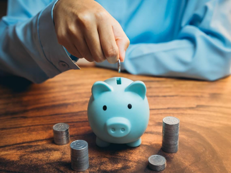 普發1萬、買高股息...一圖秒懂台灣人的「小確幸」悲歌：為何寧願當下領股息，也不要20年後財富自由